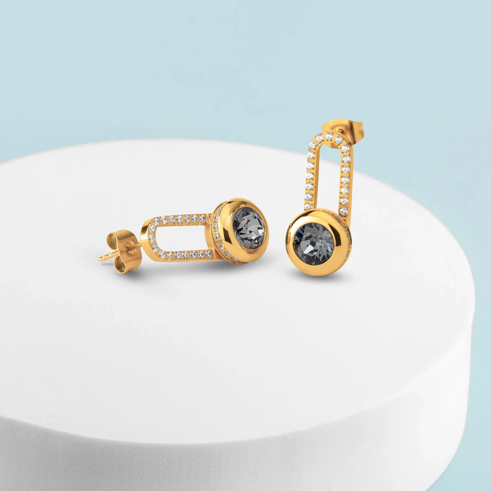 New Melano Jewelry Melano Twisted Frosted Flair Oorbellen Set